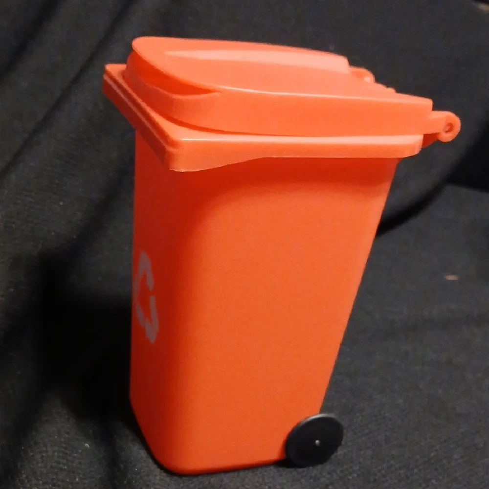 Trash Can Mini Red Recycling Bin Desk Organizer